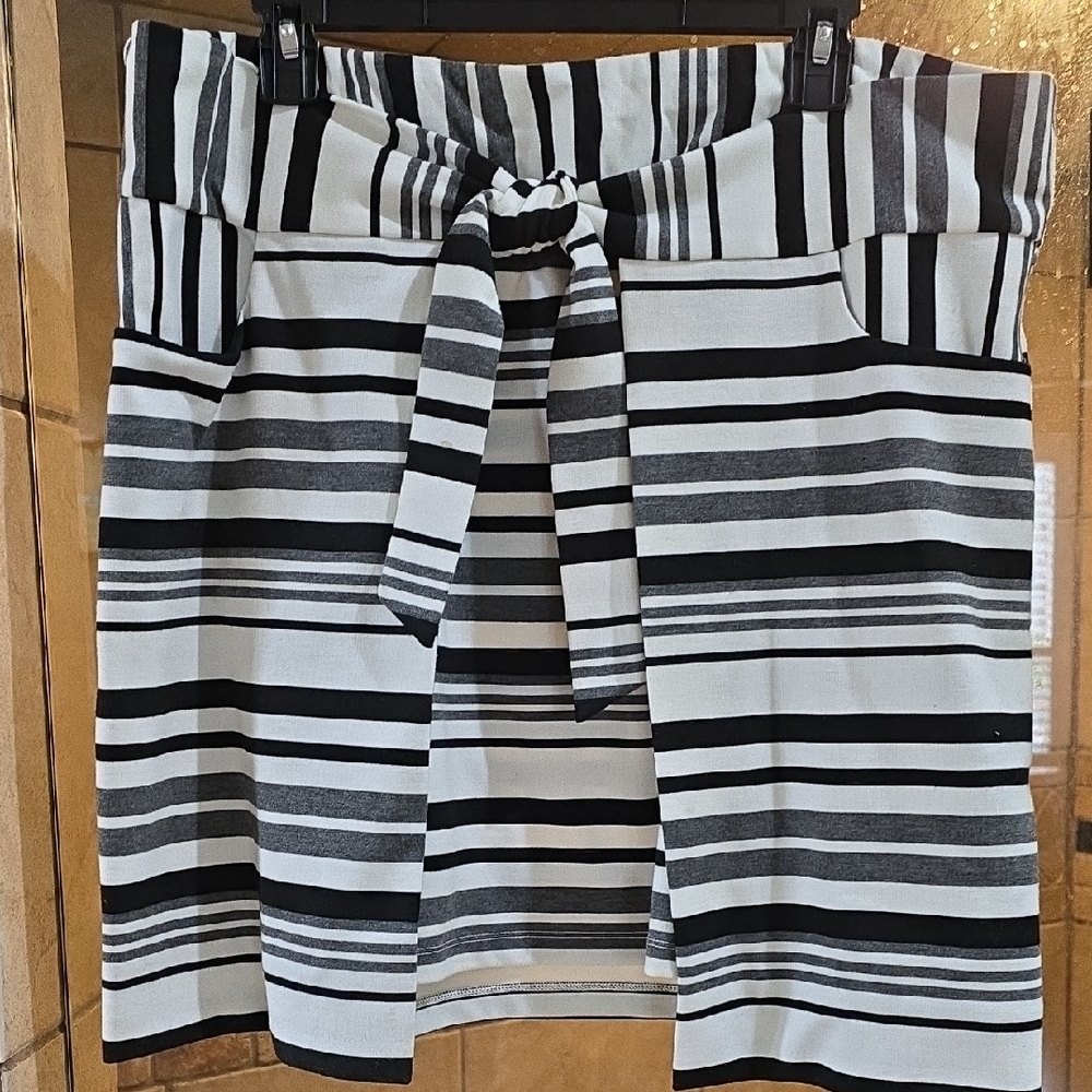 CAbi Striped Black and White Women's Wrap Skirt With Pockets
